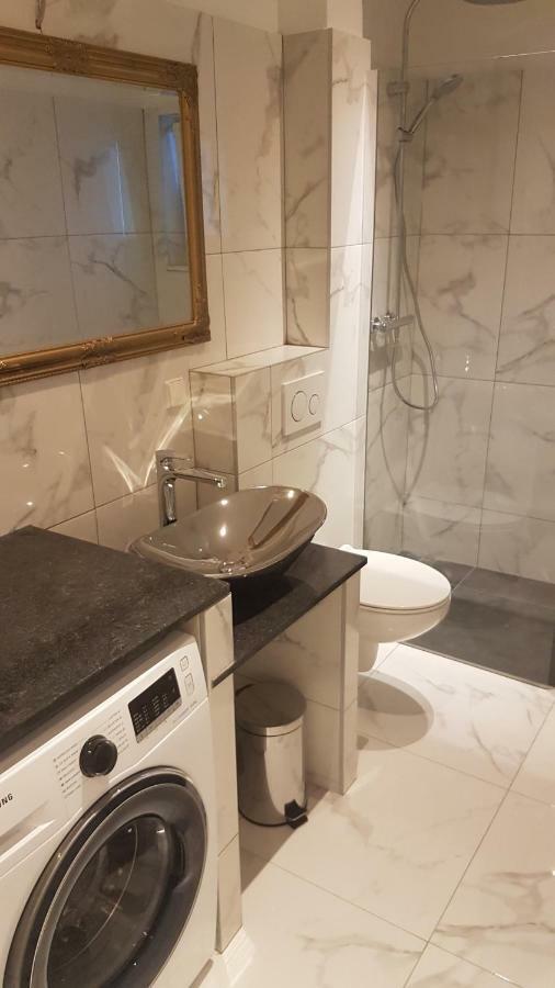 Seahouse H.A.W.K. Apartment Pisak Luaran gambar