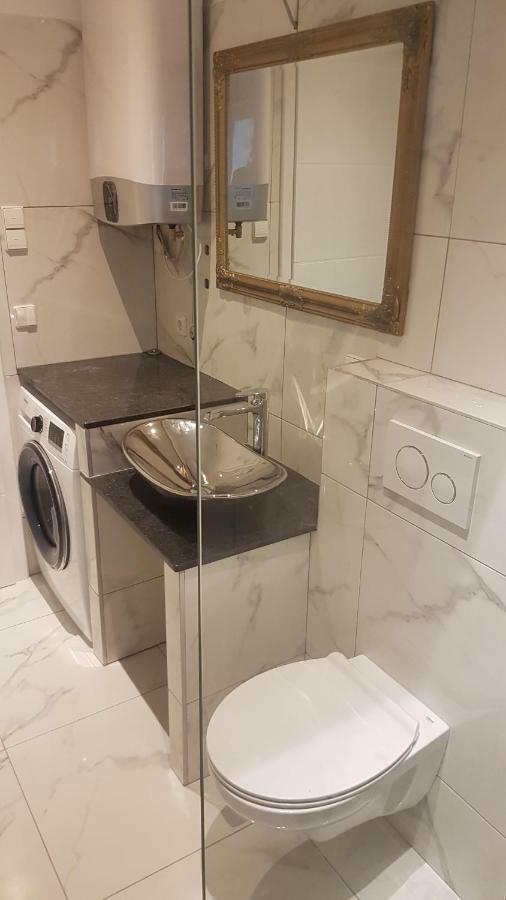 Seahouse H.A.W.K. Apartment Pisak Luaran gambar