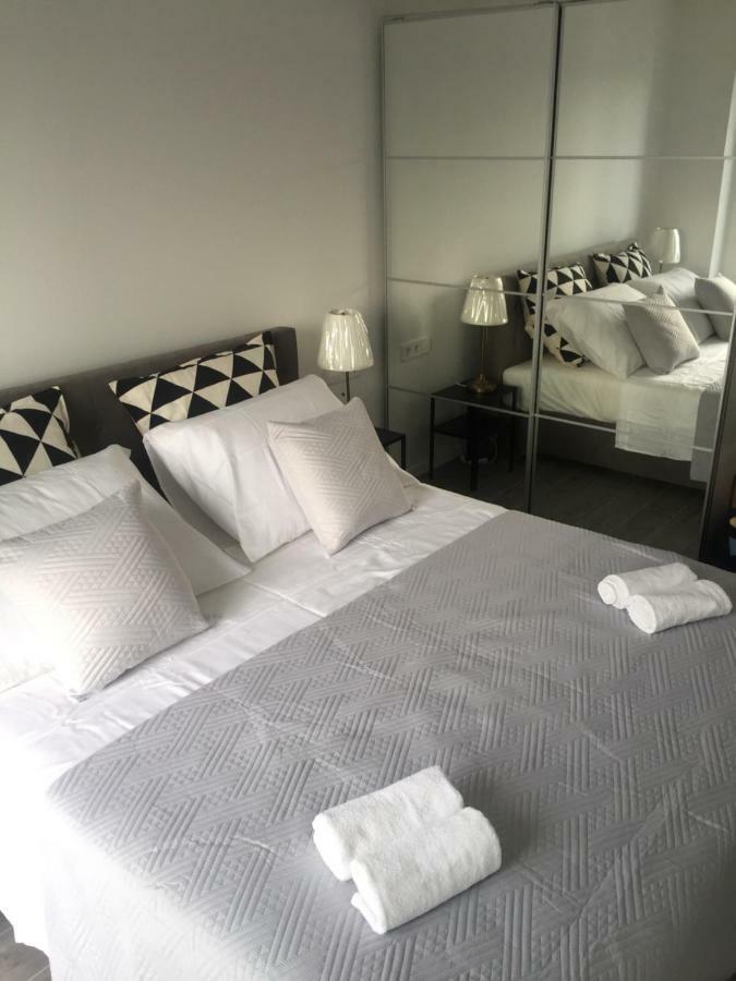Seahouse H.A.W.K. Apartment Pisak Luaran gambar